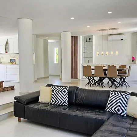 6 Bedrooms New Luxury Villa With Private Pool And Jacuzzi Marbella Exterior photo