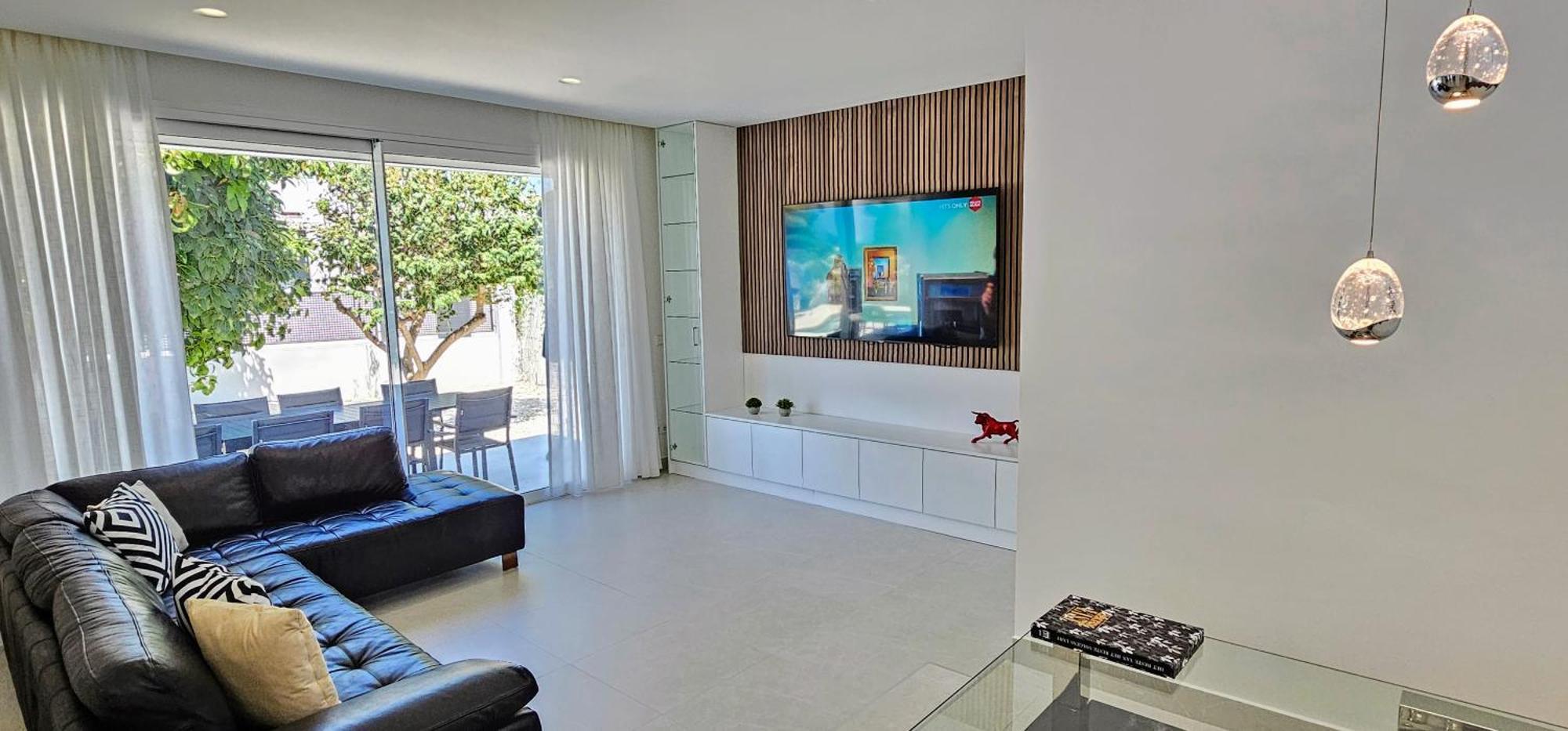 6 Bedrooms New Luxury With Private Pool And Jacuzzi Villa *